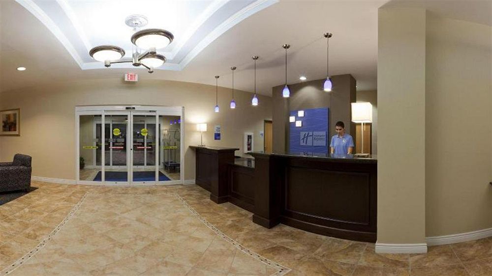 Holiday Inn Express Lake Wales North-Winter Haven By Ihg Waverly Eksteriør bilde